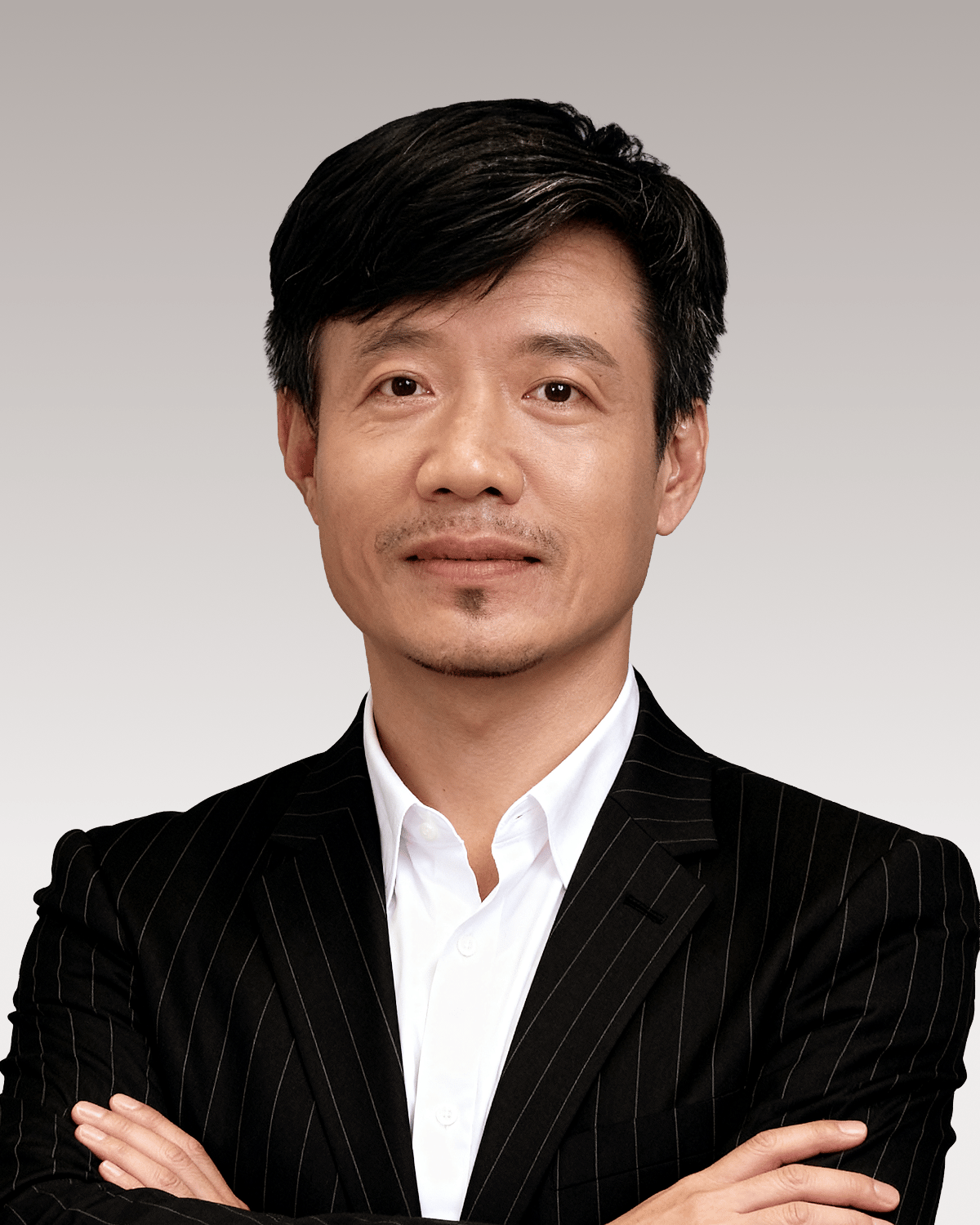 Portrait of Dr. Junling Gao.